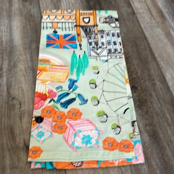 World Market London Tea Towel - NEW - Picture 2 of 5